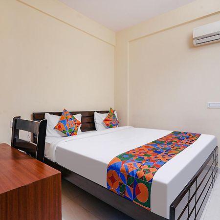 Fabhotel Crystal Suites Bangalore Buitenkant foto