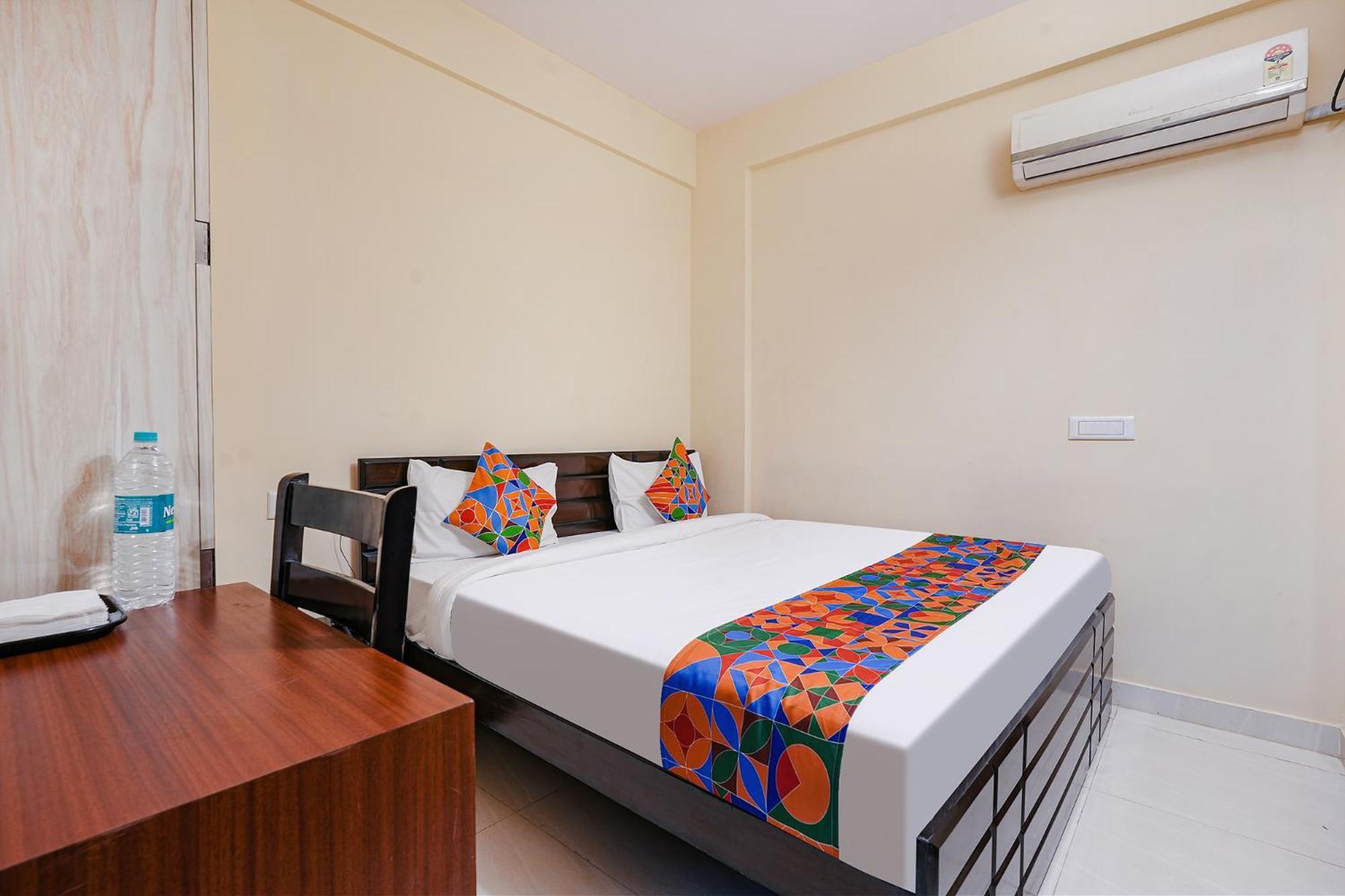 Fabhotel Crystal Suites Bangalore Buitenkant foto