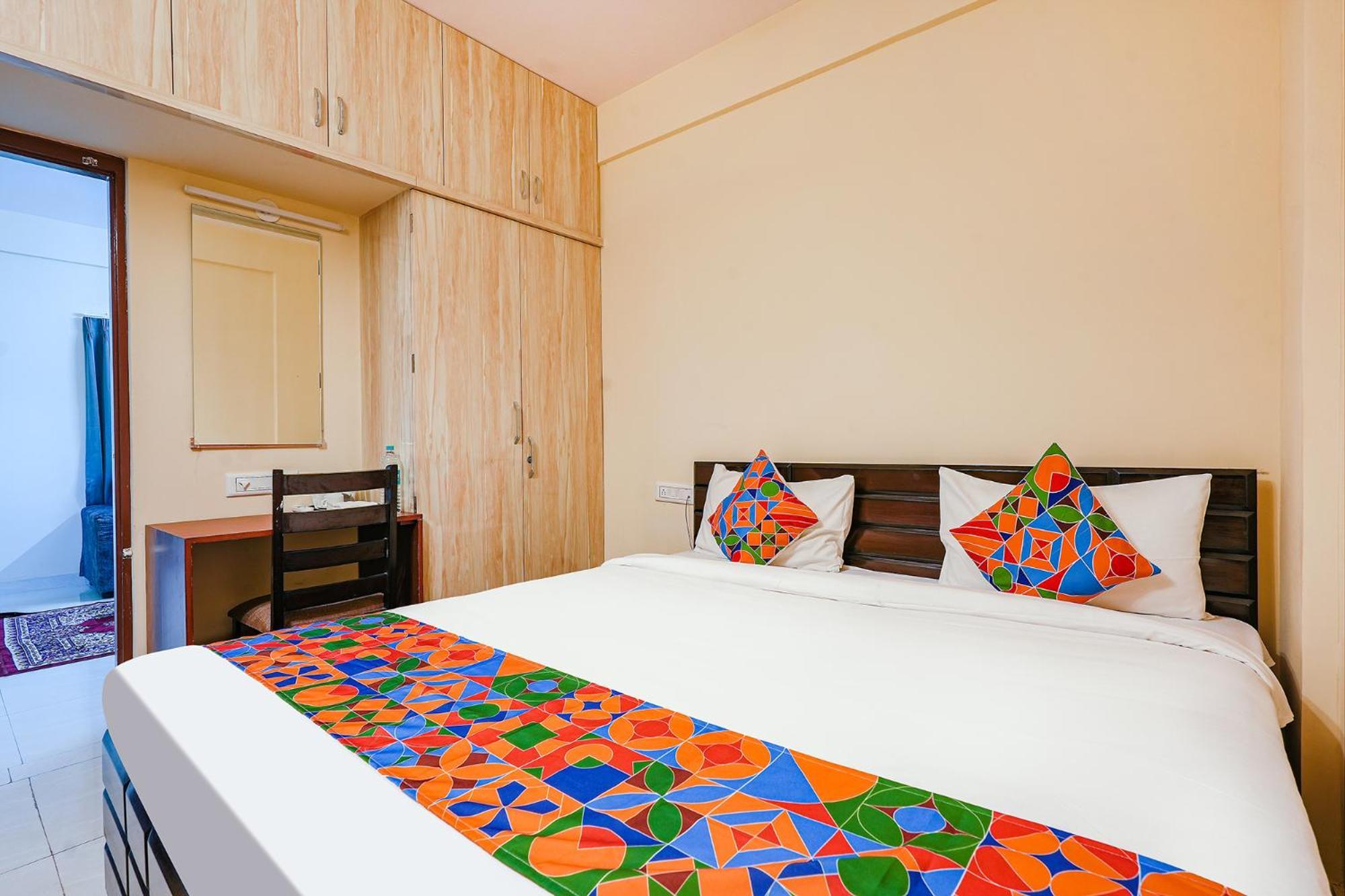 Fabhotel Crystal Suites Bangalore Buitenkant foto