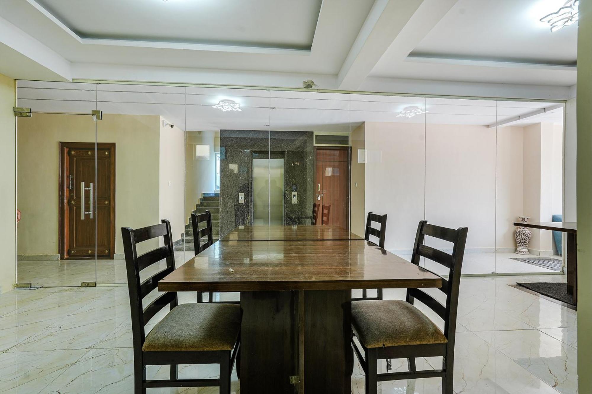 Fabhotel Crystal Suites Bangalore Buitenkant foto