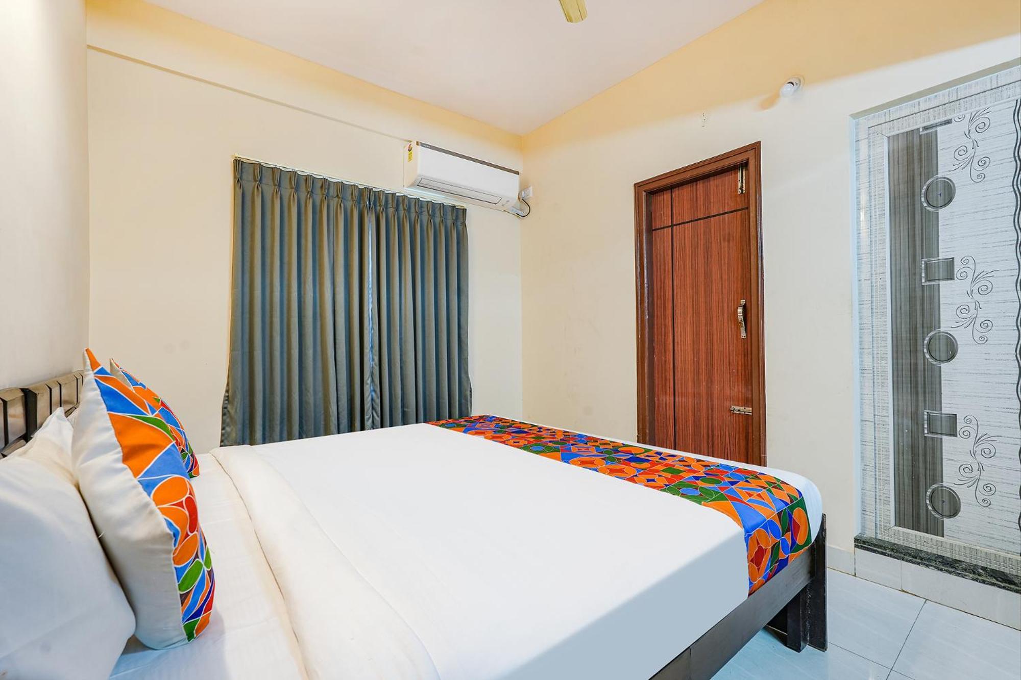 Fabhotel Crystal Suites Bangalore Buitenkant foto